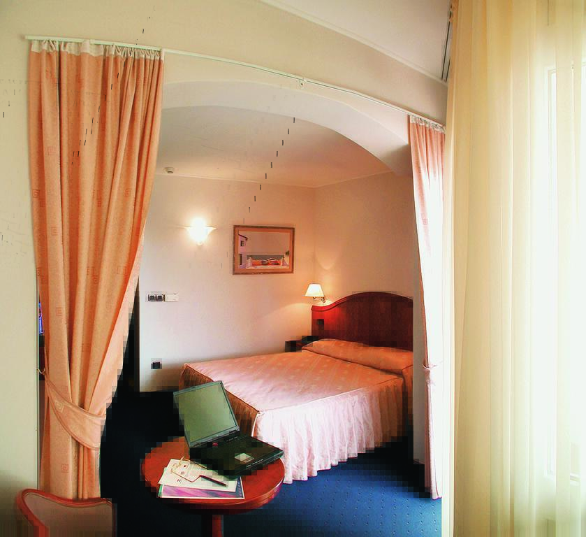 Hotel Villa Marija Tučepi Buitenkant foto